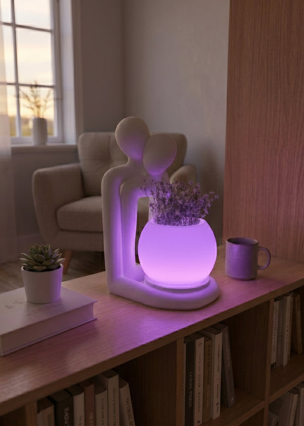 Lofony Love serisi ışıklı saksı & figür (RGB)